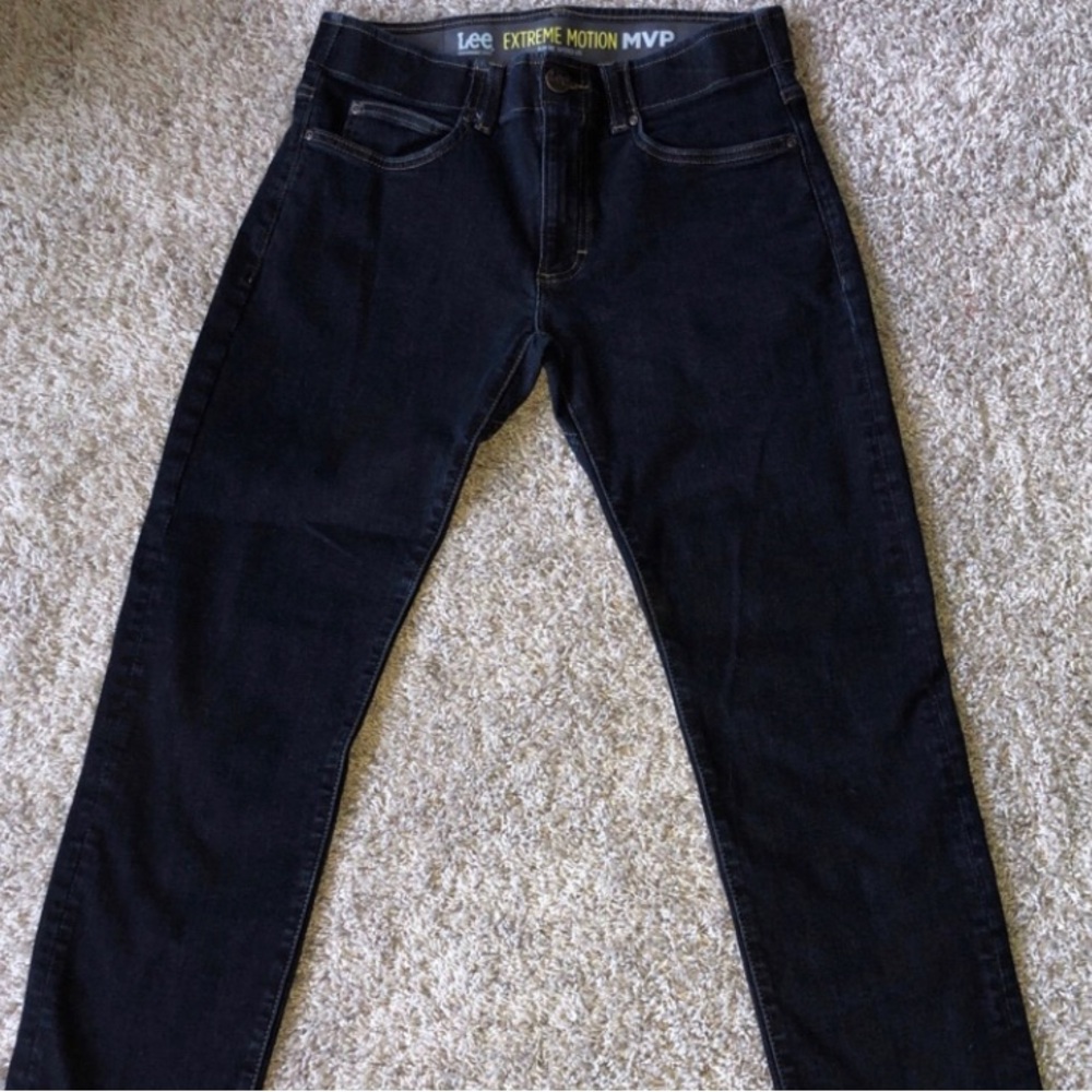 (New)Lee slim fit extreme motion MVP Jeans size 32/30 Men’s